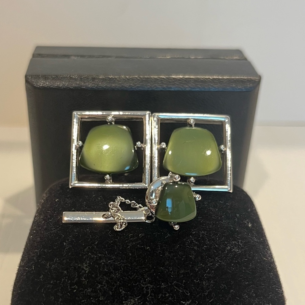 Vintage Mens Green Stone Silver Tone Cuff Links & Tie Clip Set - Picture 7 of 10
